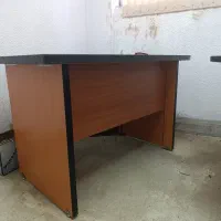 فروش سه عدد میز اداری تک و یکجا(با تخفیف)