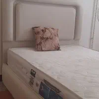 ست تخت خواب یکونیم نفره در حد نو