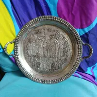 دیوار کوب برنجی  نقش برجسته قدیمی