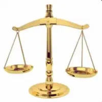 وکیل با ۴۵ سال تجربه
