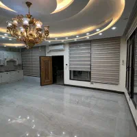 باغ-ویلا-بر-جاده-کبود-گنبد