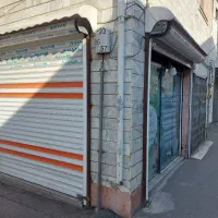 مغازه ده متری دونبش با مالکیت کامل و تمام امتیازات