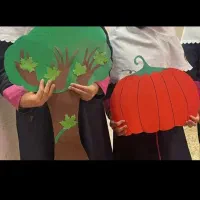 استخدام پرستار (مراقب از کودک دختر)