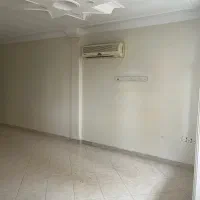 آپارتمان ۶۳ متری ط ۴ پارکینگ انباری خ مینا