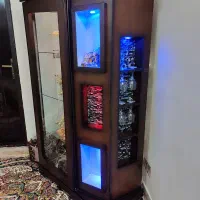 بوفه و گنجه بسیار تمیز و زیبا
