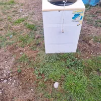 همه این وسایل فروشی هست