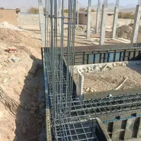 سقف ستون فونداسیون و سازها بتنی کار تمیز