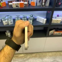 Iphone 13normal ch 256سفید|موبایل|قم, آلوچو|دیوار
