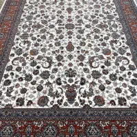 عرضه فرش ماشینی از تولید به مصرف/