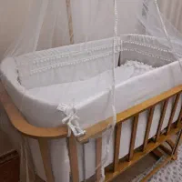 گهواره چوبی نوزاد