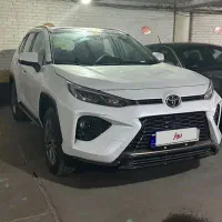 تویوتا وایلدلندر وایلندر لاکچری پلاس 4wd