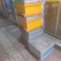 فروش کندو ،پوکه عسلی. موم و تمامی ادوات زنبور