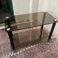 میز  شیشه ای