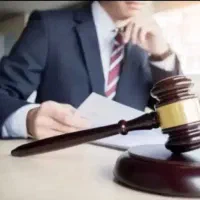 وکیل پایه یک دادگستری و مشاور متخصص حقوقی