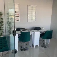 اجاره اتاق،میزناخن،تخت مژه