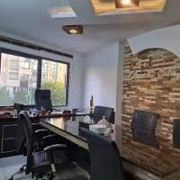 اداری75متری 2اتاق بسیارتمیز تابلوخور ‌(هشت‌بهشت‌)