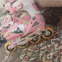 اسکیت صورتی