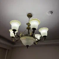 لوستر فروشی