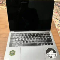 MacBook Pro 2017 - 13 inch - 128GB