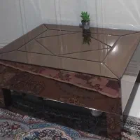 میز عسلی شیشه ای بفروش میرسد