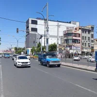 ۳۵متر تجاری هشتگرد قدیم رو بروی پاساژ صدف