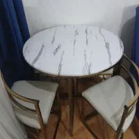 میز غذاخوری ۴ نفره