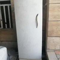 200000000