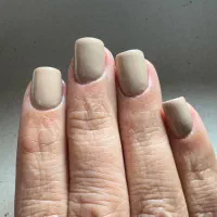 کاشت ناخن
