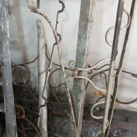 ۳ عدد شیر دست علامت