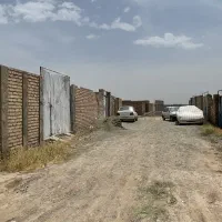 زمین ۴دیواری فروش فوری