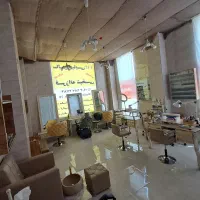 فروش یا واگذاریه کلیه لوازم ارایشگاه زنانه