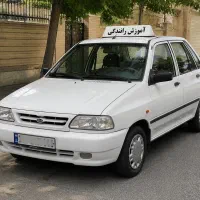 آموزش رانندگی ویژه بانوان (توسط مربی خانم)