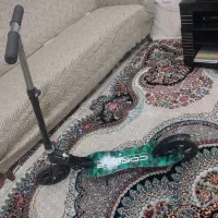 اسکوتر|دوچرخه، اسکیت، اسکوتر|پرند, فاز ۶|دیوار