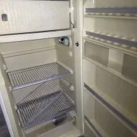 جنرال استیل تمیز درحد فقط کار میکنه خنک نمیکنه
