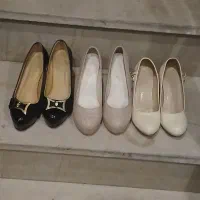 تعدادی کفش پاشنه دارسالم بدون پارگی  سایز۳۸