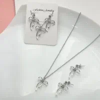 ست گردنبند و گوشواره