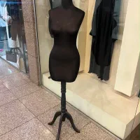 مانکن نیم تنه