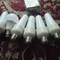 لامپ خواب سه تا سبز دو تا قرمز یه دونه سفید