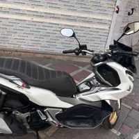 Honda adv 150 مدل ۴۰۱ سفید|موتورسیکلت|تهران, جمهوری|دیوار