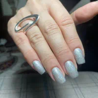 کاشت ناخن،ترمیم|خدمات آرایشگری و زیبایی|ساری, |دیوار