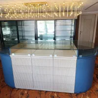 جزیره و ویترین