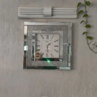ساعت 60*60 آینه کاری شده
