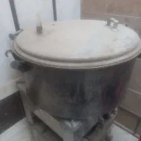 دیگه استیل و۲عدد اجاق گاز