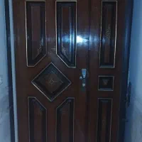 درب چوبی دولنگه و حفاظ آکاردئونی