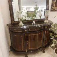 کنسول و آیینه