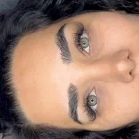 مدل کاشت مژه جهت تکمیل آلبوم کاری