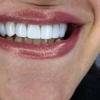 منشی دندانپزشکی