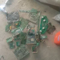 خریدار انواع ضایعات، لاک خشک ،کتاب ، برد