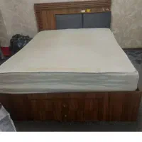 تخت دو نفره کاملانو