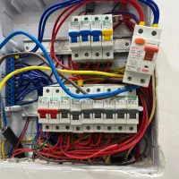 لوله کشی و برقکار ساختمان و تعمیر کولر